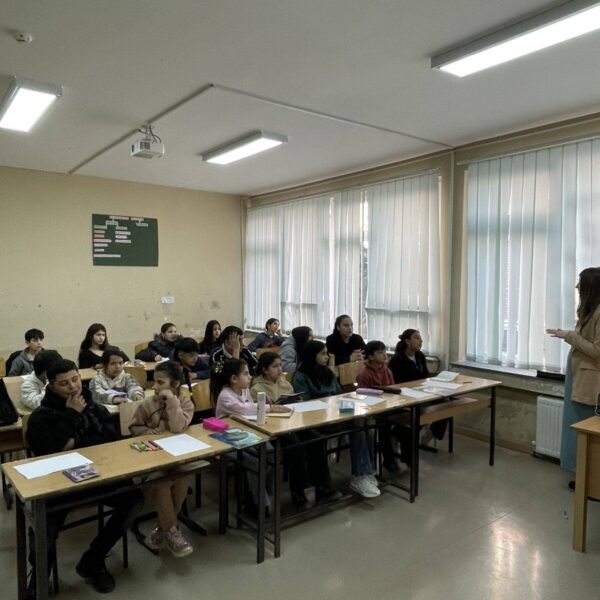 645716512_122272588046035731_1122860013930042895_n